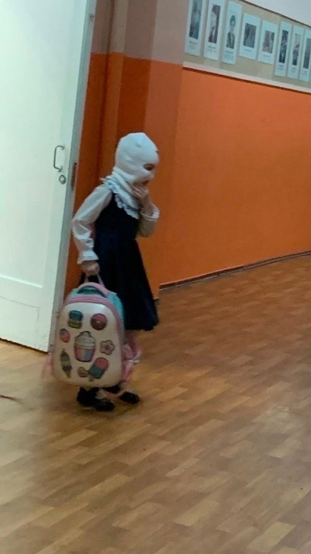 😱 Школьник случайно раскрыл тайные флирты своих роди?...