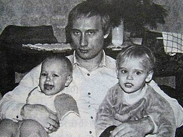 Молодая семья Путиных