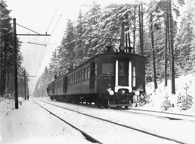 92 года назад завершены работы по электрификации участ?...