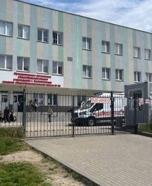 В Калининграде девочка вскрыла вены на ОГЭ по математике.
Прямо во время экзамена бедняжка вышла в