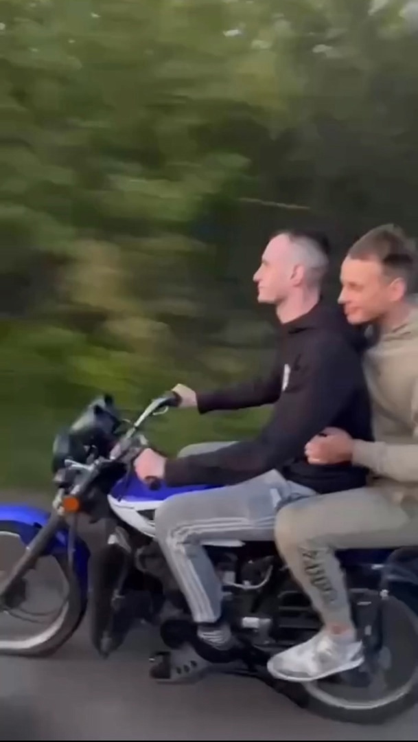 за секунду до