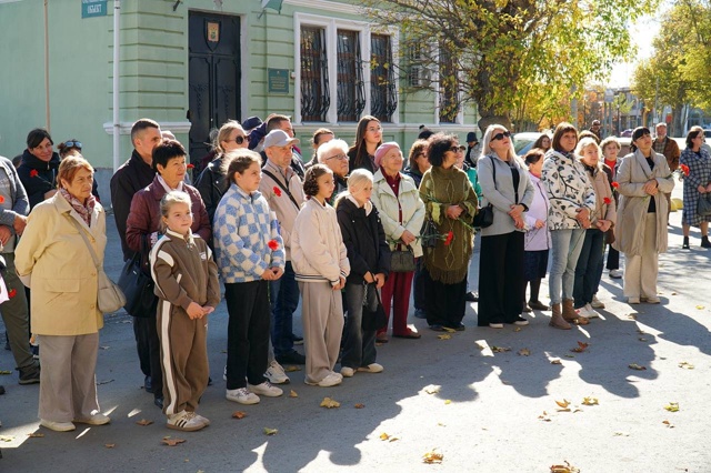 Накануне дня рождения графа Николая Андреевича Мамуны...