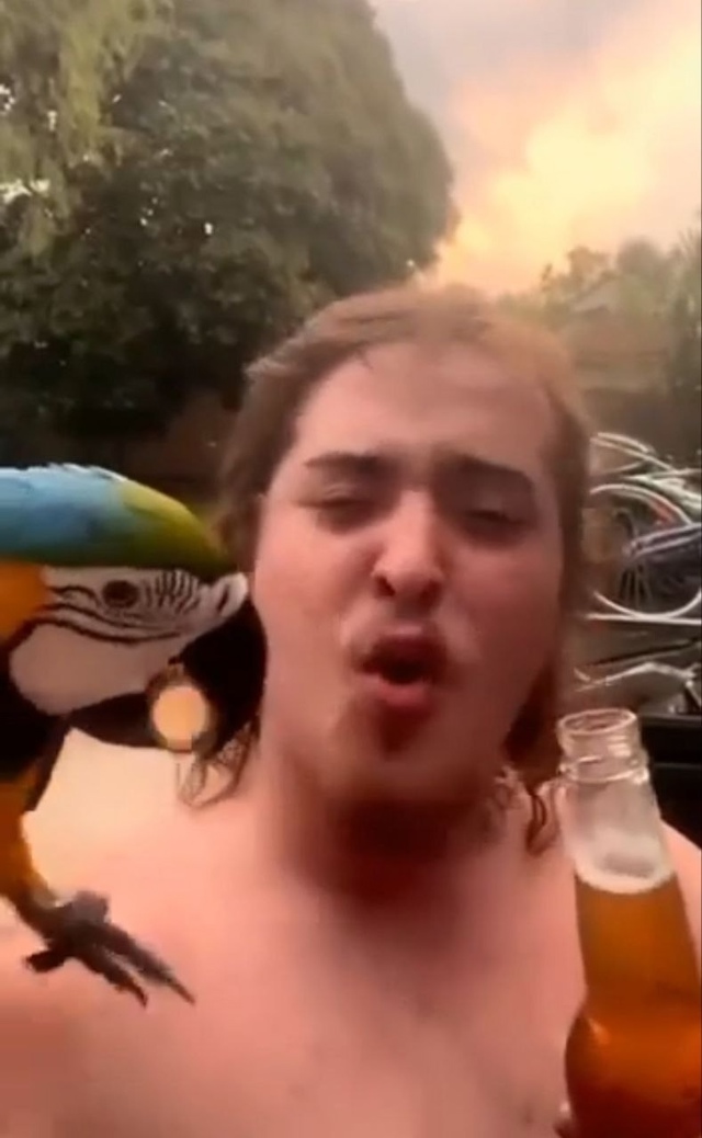будь у меня такой друг, я не женился бы никогда