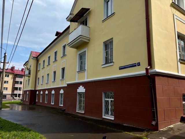⛏В Смоленске продолжается ремонт фасадов зданий
🏠К...