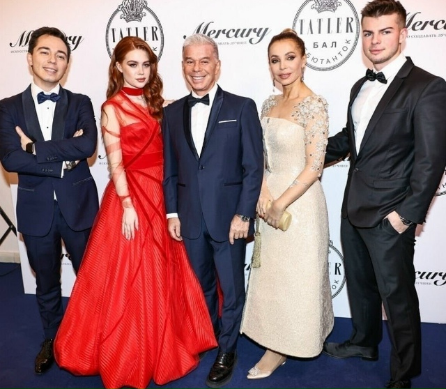 Дочь Олега Газманова, Марианна, готовится к свадьбе, ко...