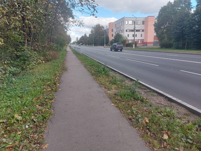 На проспекте Володарского замечательно отремонтирова...