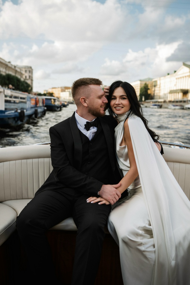 Снова Питер, красивые люди, лето и любовь ❤
Ph. Кирилл К?...