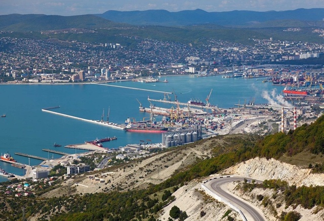 Вениамин Кондратьев:
Сегодня днем Новороссийск подве?...