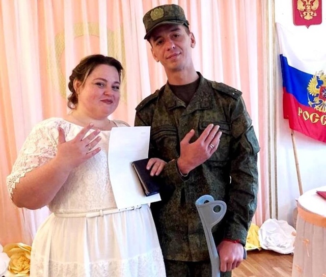 ‼️ В Красной Горе поженились участник СВО Александр и...