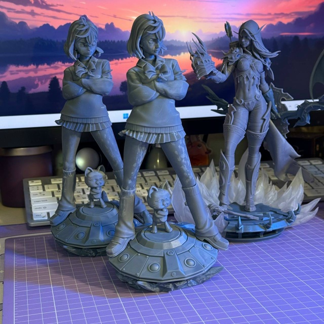 Вот такая партия фигурок приехала художнице на покрас ...