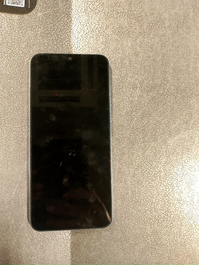 Оставлен в маг. Пятёрочка, на Октябрьской.