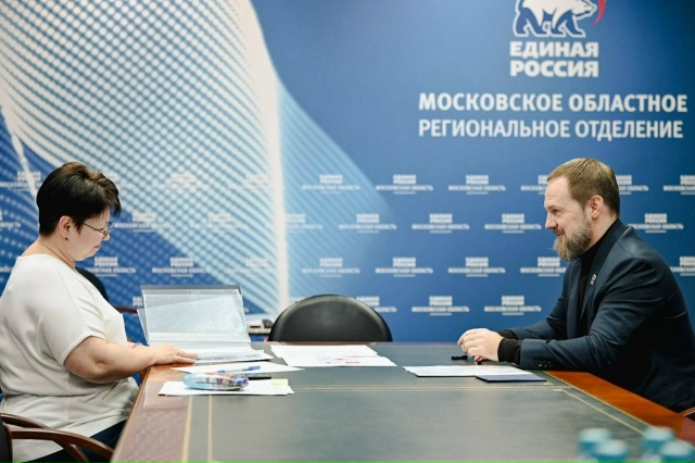 Действующий депутат Госдумы от Подмосковья Сергей Кол...