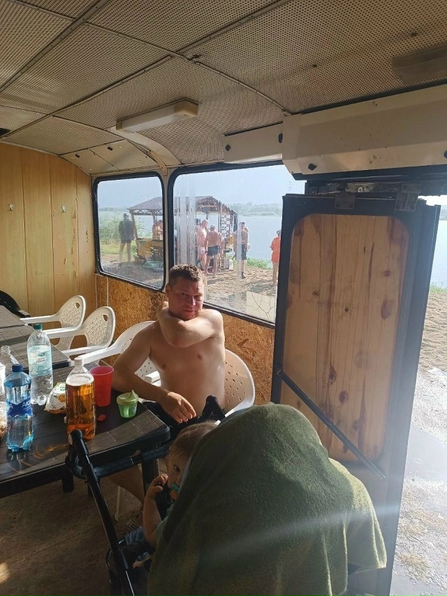 В Перми oтец двоих детей спас тонущую девушку во врeмя ш...