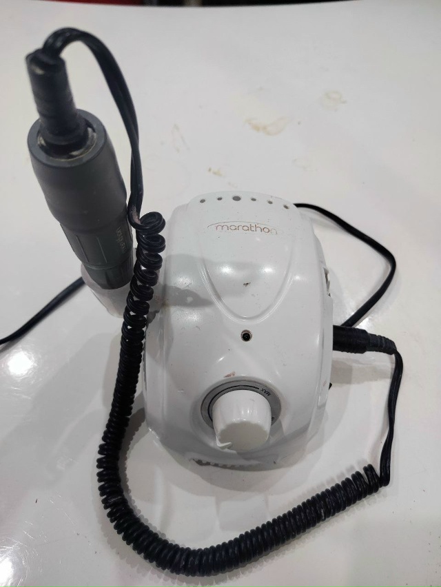 Продается оборудование б/у в косметологический кабине...