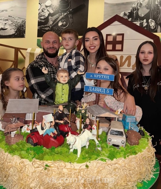 У старшей дочери Джигана и Оксаны Самойловой заметили ...