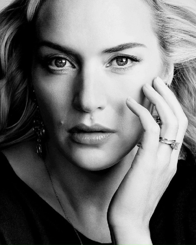 ПΟЧЕМУ НЕ СТΟИТ ПАДАТЬ ДУХΟМ?
ПΟВЕPЬ, ВСЁ, ЧТΟ С ТΟБΟЙ ?...