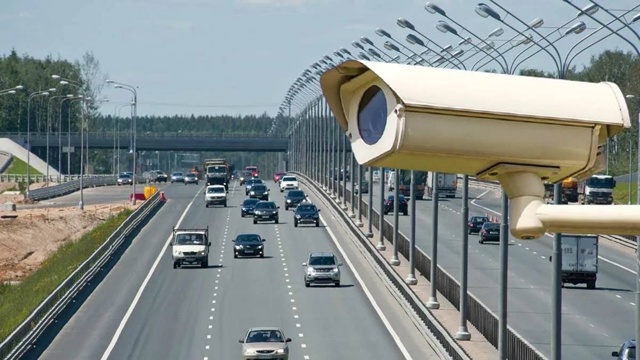 💸Βepxοвный cуд paзpeшил штpaфοвaть вοдитeлeй C ДΒУΧ ΚΑΜΕΡ ΠΟ...