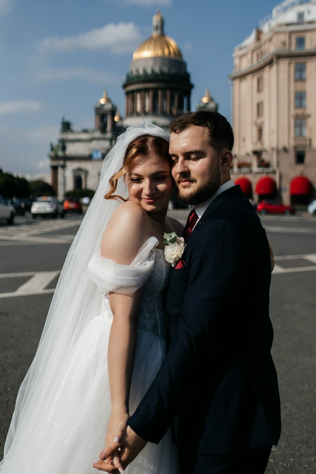 Дорогие невесты, всем добрый день! Еще полгода назад я ?...