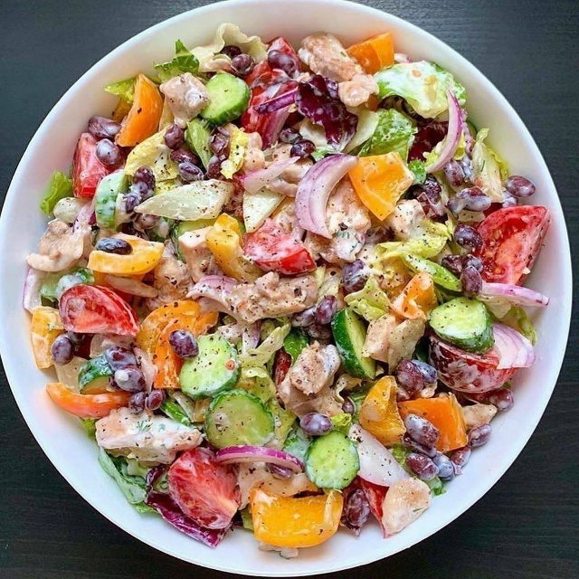 Топ 10 вкуснейших салатов на праздничный стол
Рецепты ?...