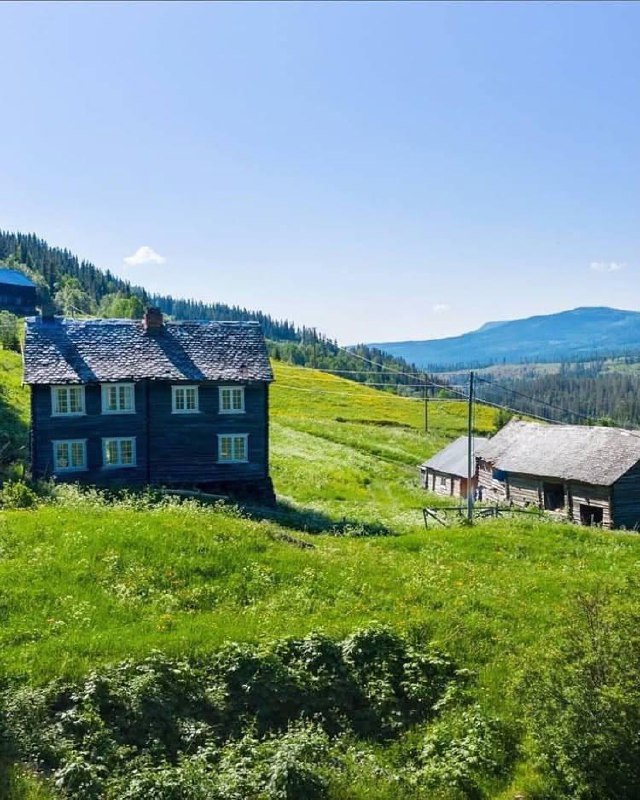 Особняк у гор в Норвегии продают всего за 2,9 млн рублей.
За цену однушки в российском регионе мож