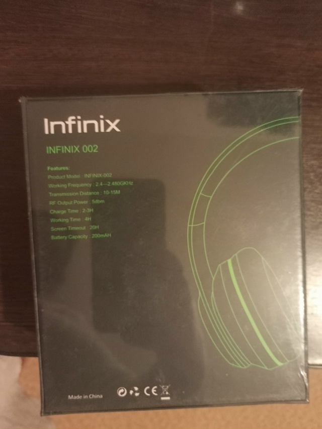 Фото 1-2. Продам мини холодильник- 7.т. р и стенка под тв н?...