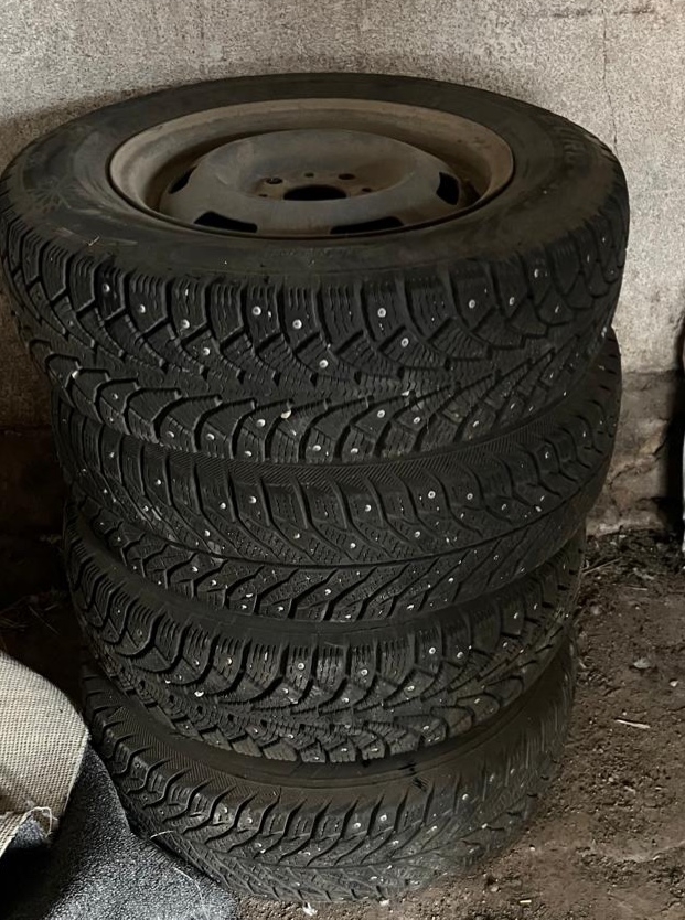 Продам комплект зимней ризыны R13. Отбалонсированые с д?...