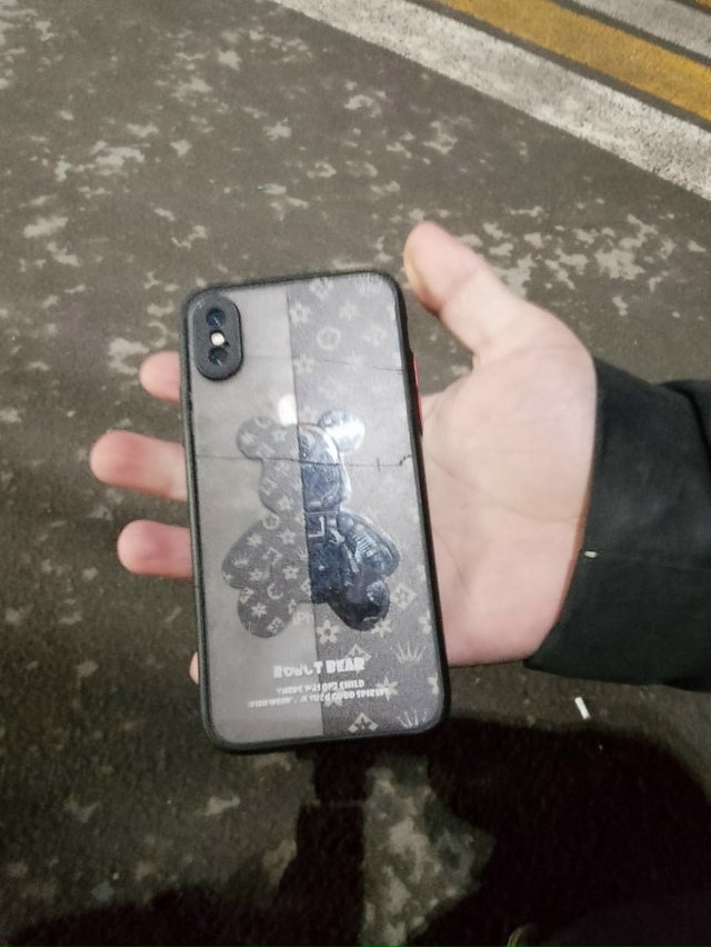 Найден телефон на конечной, забирать в Донере 24
[id758805078...