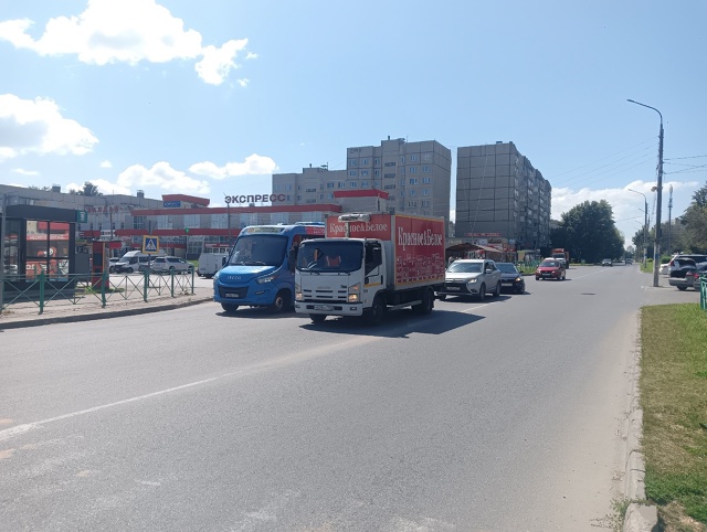 ельниковском проезде 4 не вывозится мусор