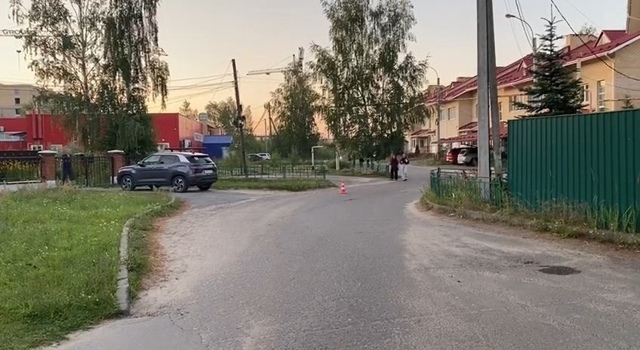 ❗️Водитель мопеда сбил ребенка на велосипеде в Выксе ...
