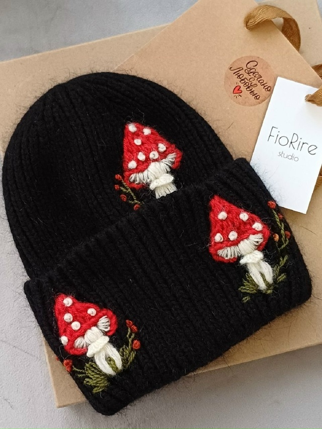 Царство Mycota: штучки с мухоморами и не только от брендов...