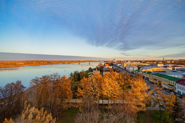Закат, Волга, Колесо обозрения 😍
📷 Антон Хантов