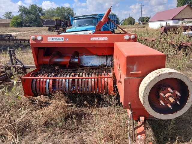 Продам прессподборщик сипма z224, в отличном рабочем со?...