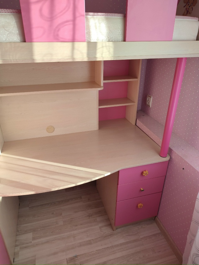 Продам. Спальное место 80*200. Общий размер со ступенями, 2...