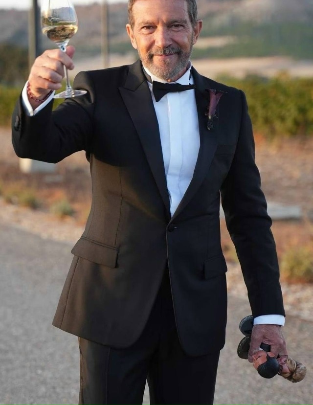 29-летняя дочь Антонио Бандерас Стелла вышла замуж за п?...