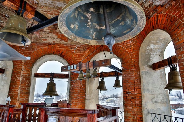 ХРАМЫ САМОГО ДРЕВНЕГО ГОРОДА УРАЛА.
г. Ч Е Р Д Ы Н Ь.
Фот...