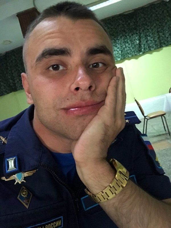 Тело Алексея Земцова — военблогера "Воевода", по данным Mash, не нашли в его квартире. Его ищут уже