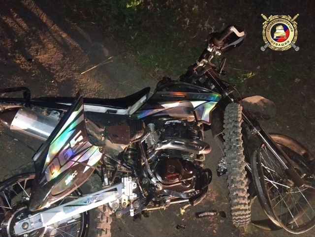 А таких в Алатыре десятки, и родителям насрать.
В Алат?...