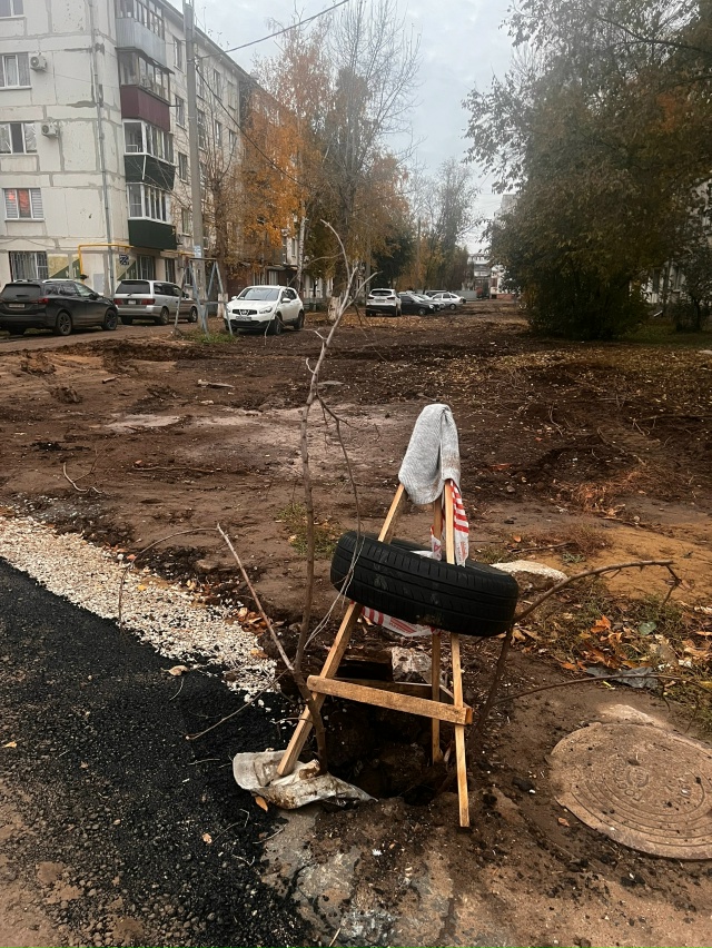 3 мкр-он захлебывается в грязи.
Уважаемая администраци?...