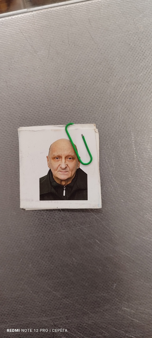 Доброе утро.Сегодня утром нашли кошелёк. В Новом Петер?...