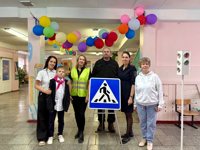 🚦 Перед каникулами школьникам напомнили о безопаснос...