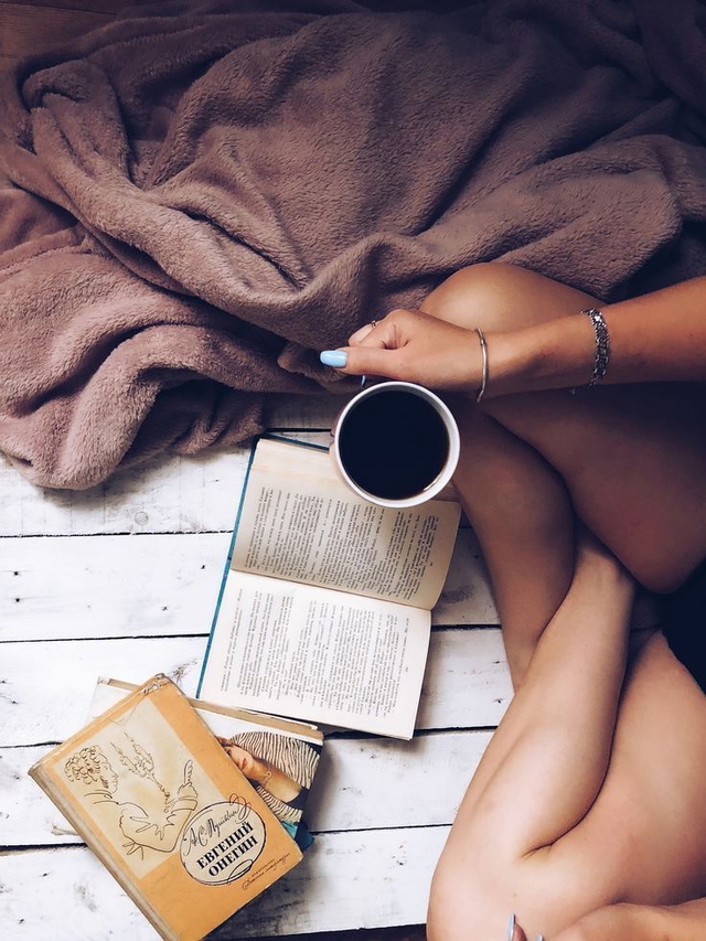 Читaли ли вы книгу, издaнную и стaвшую бeстсeллером в год ...