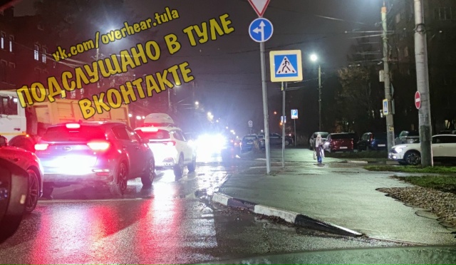 Поставьте уже светофор на пересечении ул. Пушкинской и...