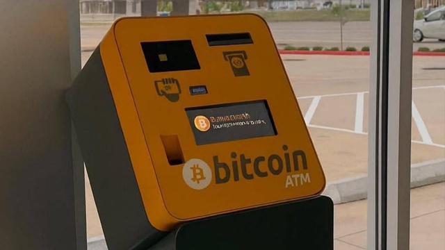 🤡 В Барселоне украли биткоин-банкомат, думая, что внут...