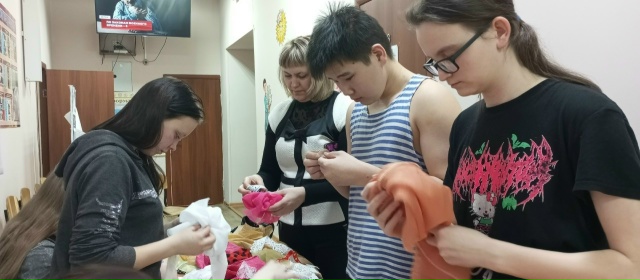 🧵🎨Мастер-класс «Бохо‑драйв: создаём аксессуар с хар...