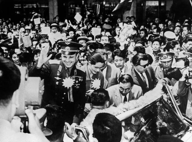 Юрий Гагарин в Японии (1962) — это уникальное событие в и?...