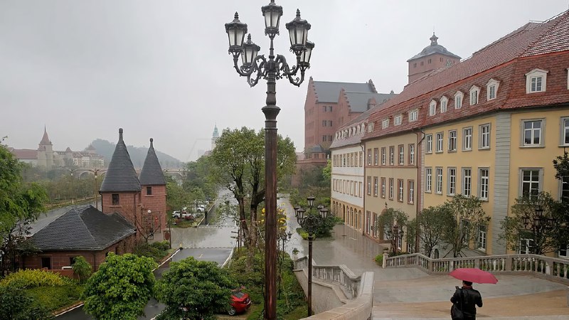 Так выглядит кампус Huawei Ox Horn в китайском городе Дунгуань: это не обычный офис из стекла и бето