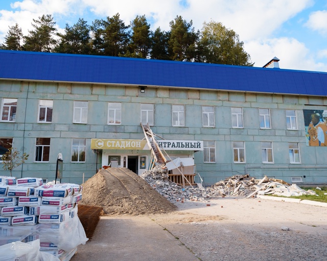 🚧 Продолжаем обновление стадиона «Центральный»
В эт?...