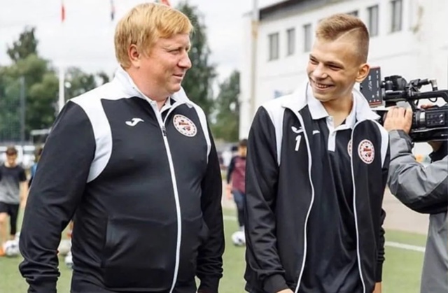 История, в которую трудно поверить, - но это случилось в...