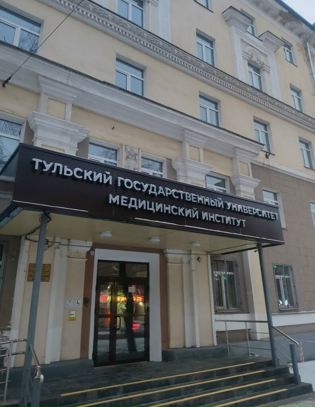 Госдума приняла закон об обязательной отработке выпус...