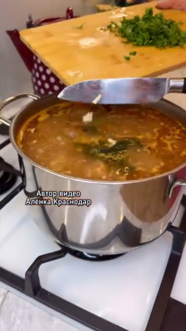Очень вкусный и сытный суп на скорую руку - закинул в ка...